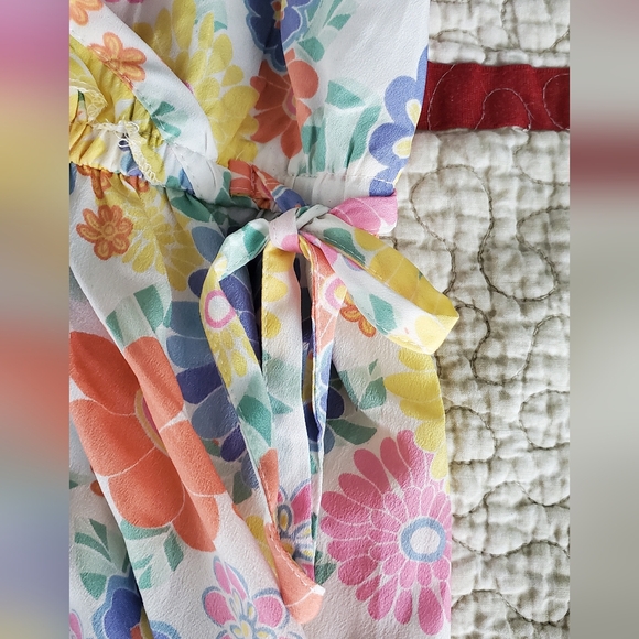 NWOT Cold shoulder faux tie shirt size 3xl - Picture 2 of 3